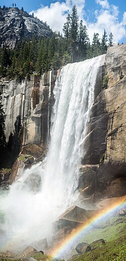 Happy Isles to the Vernal Fall Footbridge