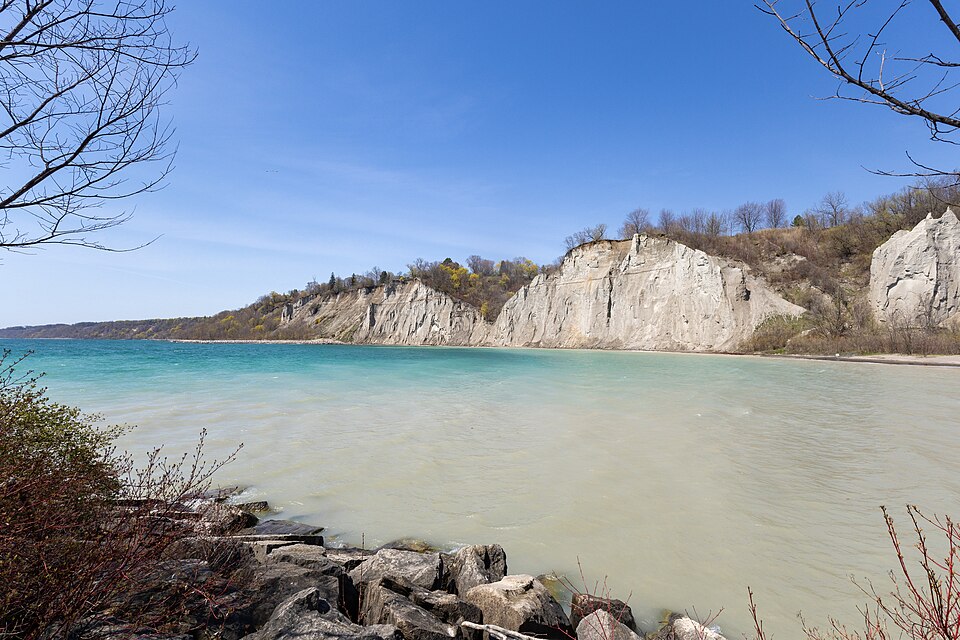 Scarborough Bluffs: Under the White Cliffs to Guild Park