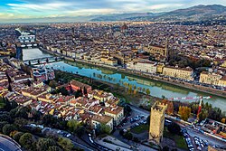 The Arno & the train to Lucca