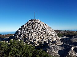 Across to Maclear's Beacon